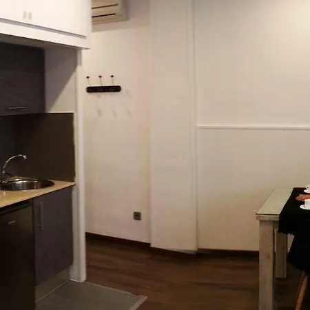 Laforja Apartament *