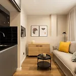 Apartament Laforja *