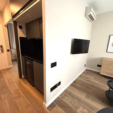 Laforja Apartment